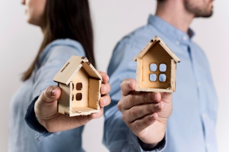 División y Partición de bienes Image